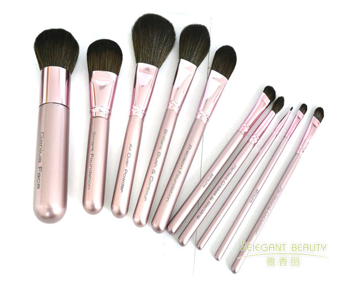 如何保養(yǎng)和維護定制的化妝刷套裝以延長使用壽命？